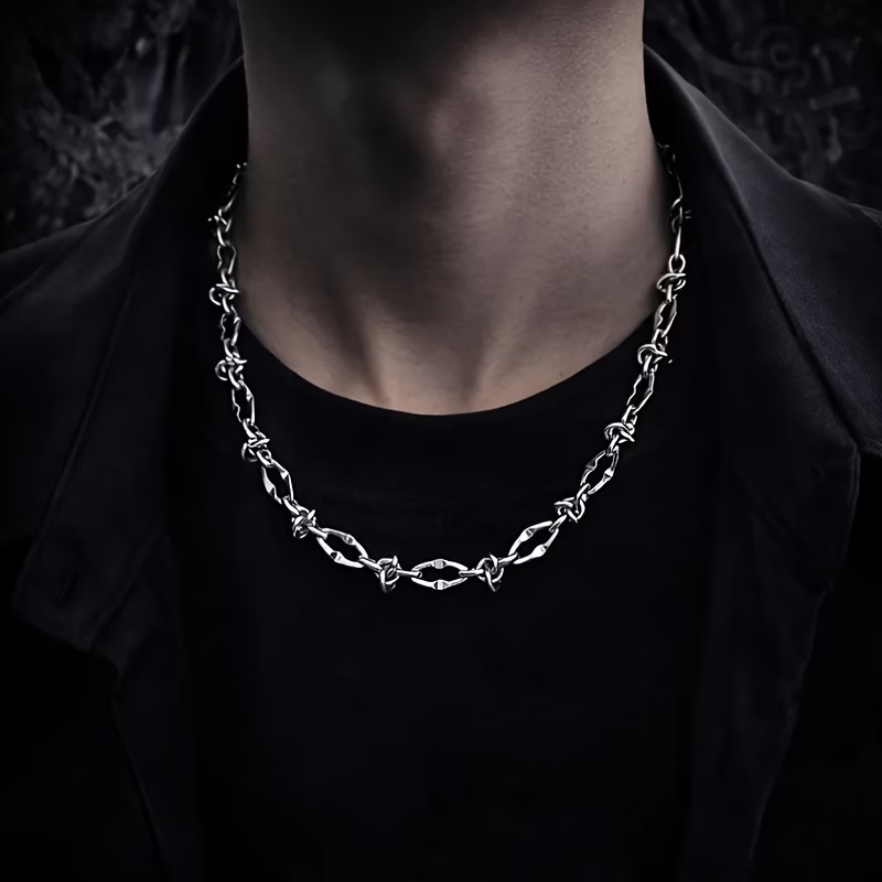 Collier de style punk en acier - Streetwear Brand Accessories avis et prix