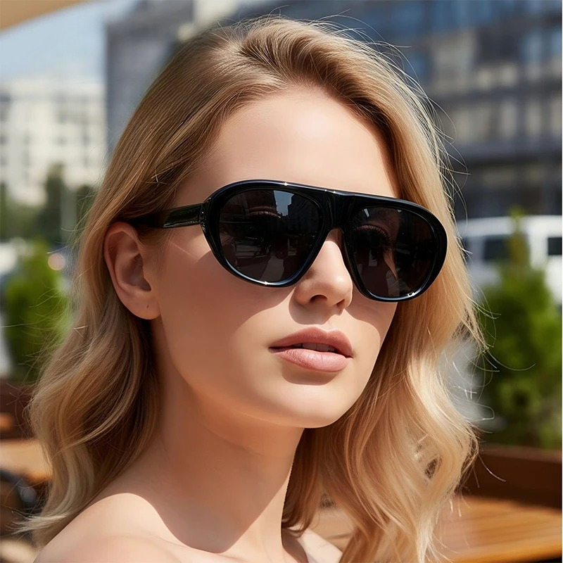 Lunettes de soleil ZXIAC surdi - Streetwear Brand Photoshoot avis et prix