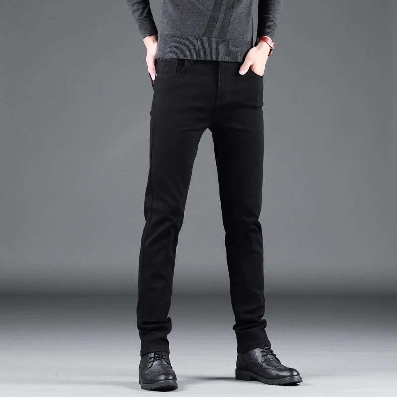 Jean Slim noir pur pour hommes - Levis Jeans 501 avis et prix